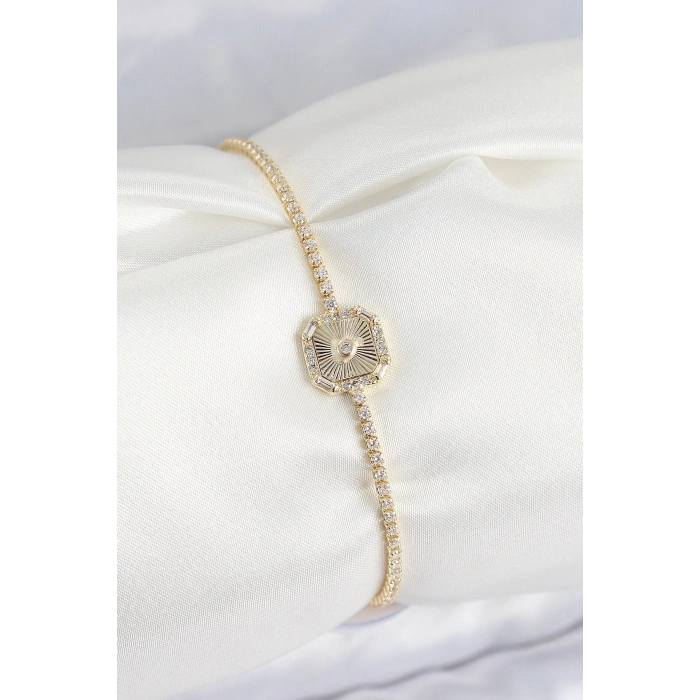 ÇOK SATAN Pirinç Zirkon Taşlı Kare Model Gold Renk Kadın Bilekilk