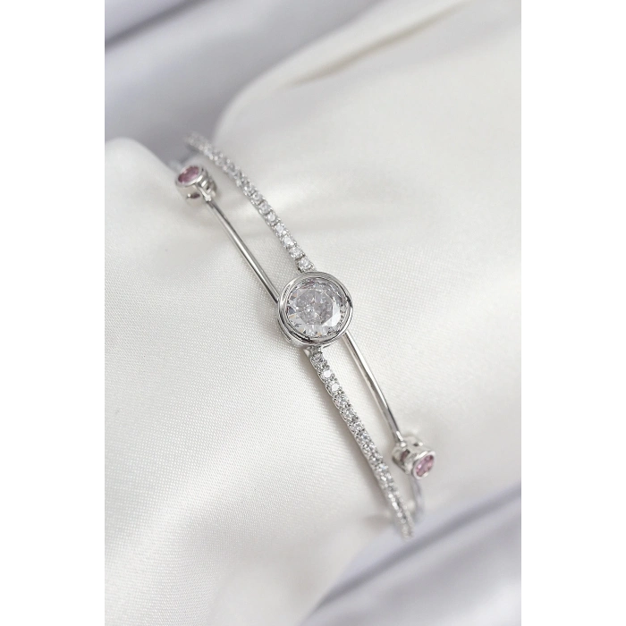 ÇOK SATAN Pirinç Zirkon Taşlı Pırlanta Model Gümüş Renk Kadın Bileklik