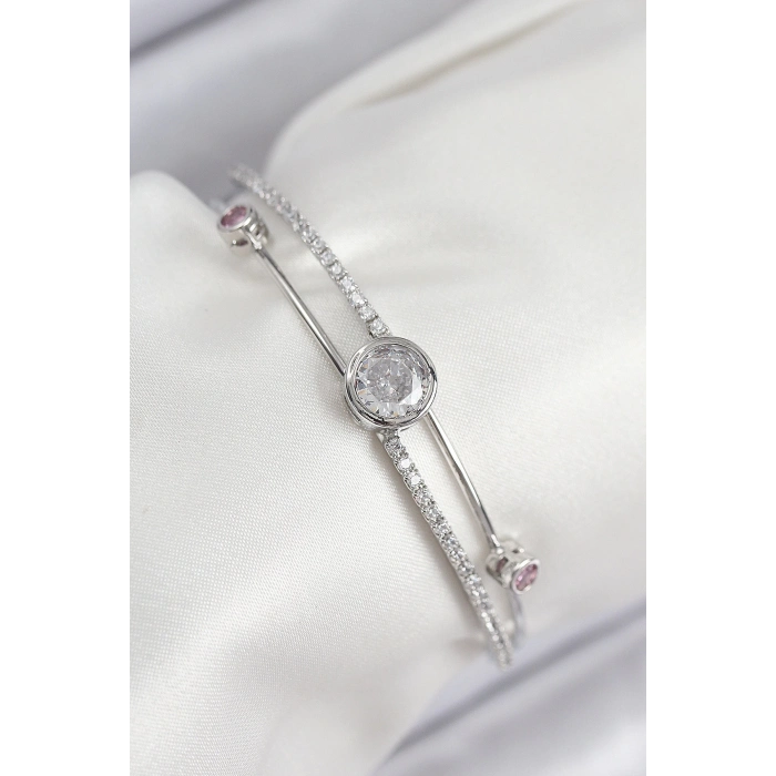 ÇOK SATAN Pirinç Zirkon Taşlı Pırlanta Model Gümüş Renk Kadın Bileklik