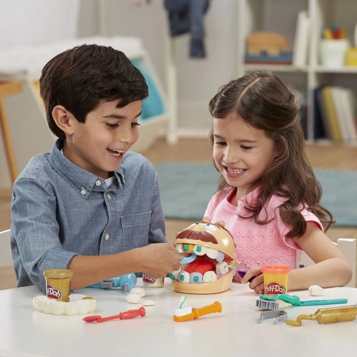 ÇOK SATAN Play-Doh Dişçi Seti F1259