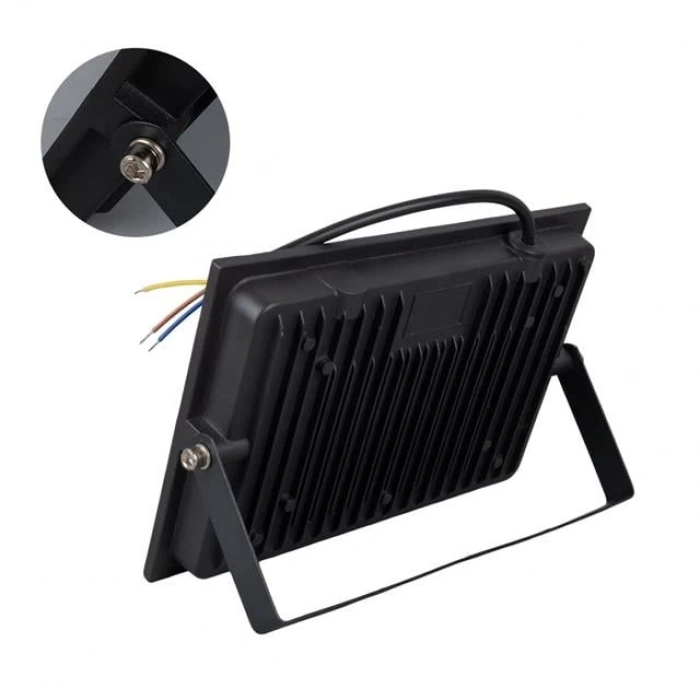 ÇOK SATAN Powermaster Pm-22572 100 Watt - 220 Volt 6500k Ip66 150* Işık Açısı Siyah Slim Kasa Beyaz Led Projektör