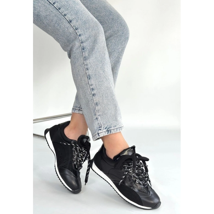 ÇOK SATAN Ranu Siyah Cilt Paraşüt Detaylı Bağcıklı Spor Ayakkabı