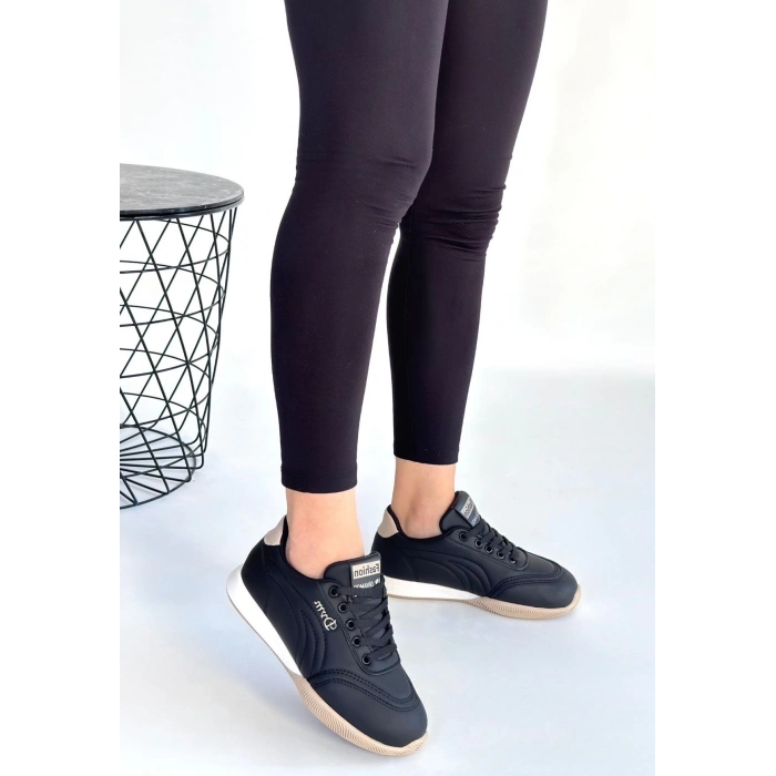 ÇOK SATAN Tawen Siyah Cilt Bej Tabanlı Bağcıklı Spor Ayakkabı