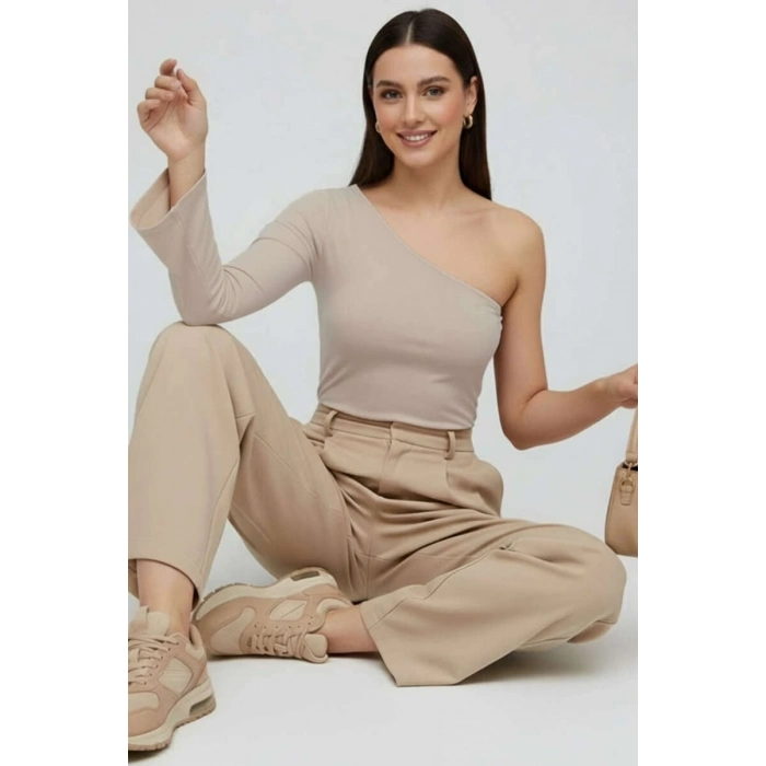 ÇOK SATAN Tek Omuzlu Basic Bluz Vizon T4275