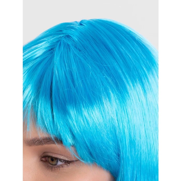 ÇOK SATAN Turkuaz Açık Mavi Renk Düz Kesim Kısa Küt Parti Peruğu