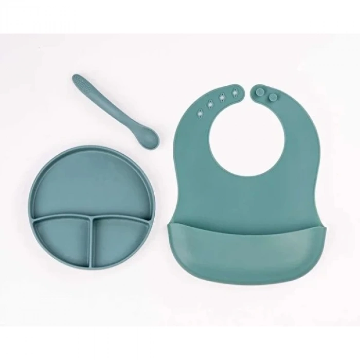 ÇOK SATAN Yeşil 3’lü Silikon Yemek Seti – Önlük + Diş Kaşıyıcılı Kaşık + Vakumlu Tabak