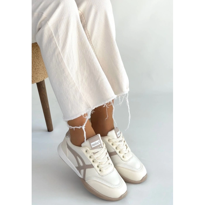 ÇOK SATAN Zlay Bej Cilt Vizon Detaylı Bağcıklı Spor Ayakkabı