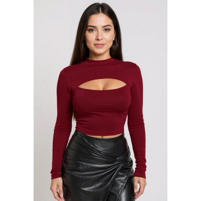 Kadın Bordo Göğüs Dekolteli Uzun Kollu Cut Out Crop Top Bluz – Şık, Rahat ve Kolay Kombinlenebilir