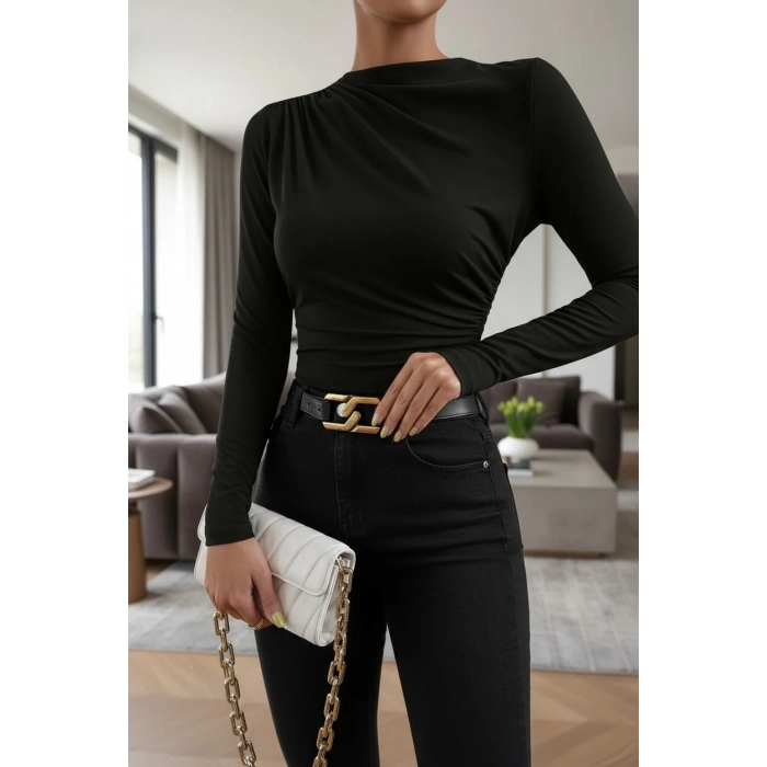 Kadın Siyah Belden ve Boyundan Büzgü Detaylı Uzun Kollu Bluz