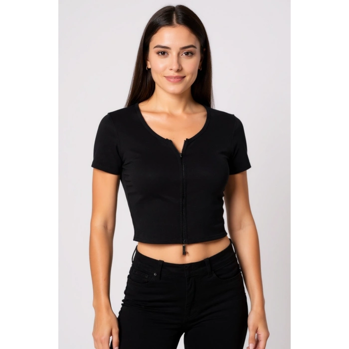 Kadın Siyah Çift Fermuarlı Yarım Kol Crop Top Bluz – Şık, Rahat ve Kolay Kombinlenebilir