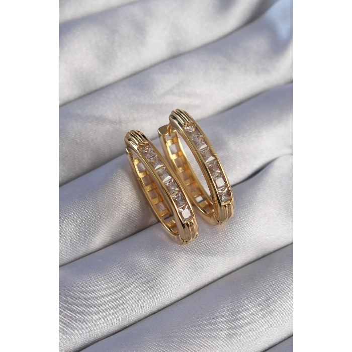 Pirinç Gold Renk Zirkon Taşlı Oval Model Küpe
