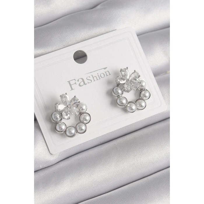 Pirinç Gümüş Renk İncili Halka Model Zirkon Taşlı Çiçek Detay Kadın Küpe