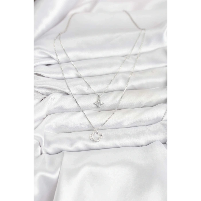 Pirinç Gümüş Renk Yonca Model 2li Kadın Kolye