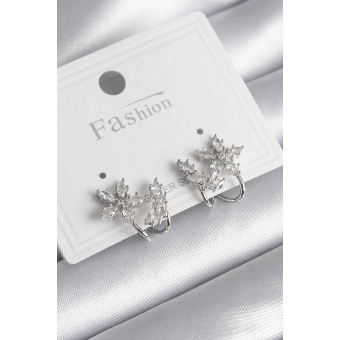 Pirinç Gümüş Renk Zirkon Taşlı Çiçek Model Kadın Küpe