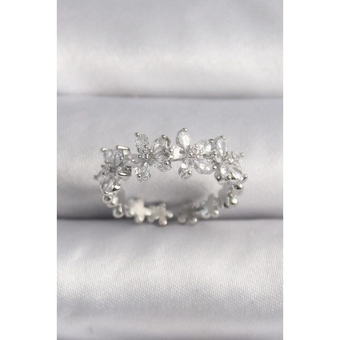 Pirinç Gümüş Renk Zirkon Taşlı Çiçek Model VIP Seri Kadın Yüzük