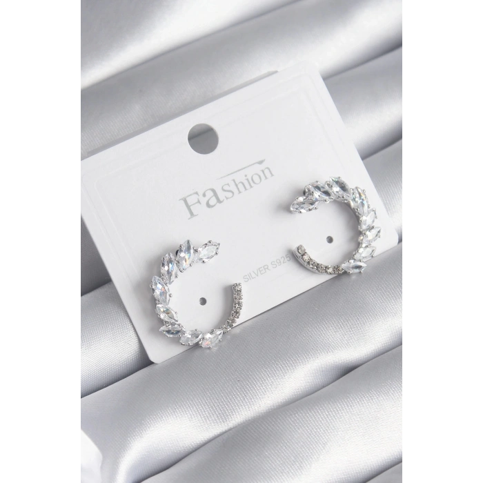 Pirinç Gümüş Renk Zirkon Taşlı Kadın Küpe