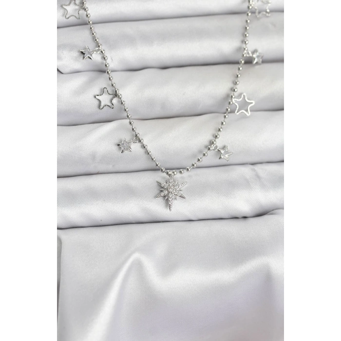 Pirinç Gümüş Renk Zirkon Taşlı Kutup Yıldızı Model Kadın Kolye