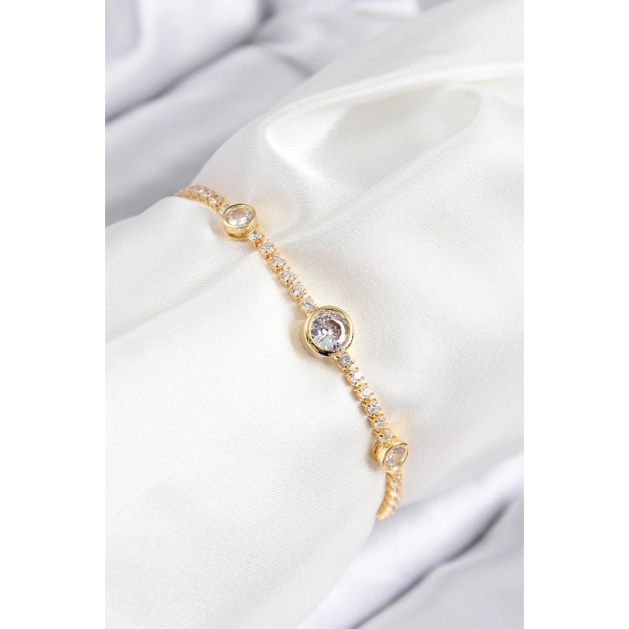 Pirinç Zirkon Taşlı Daire Model Gold Renk Asansörlü Kadın Bileklik