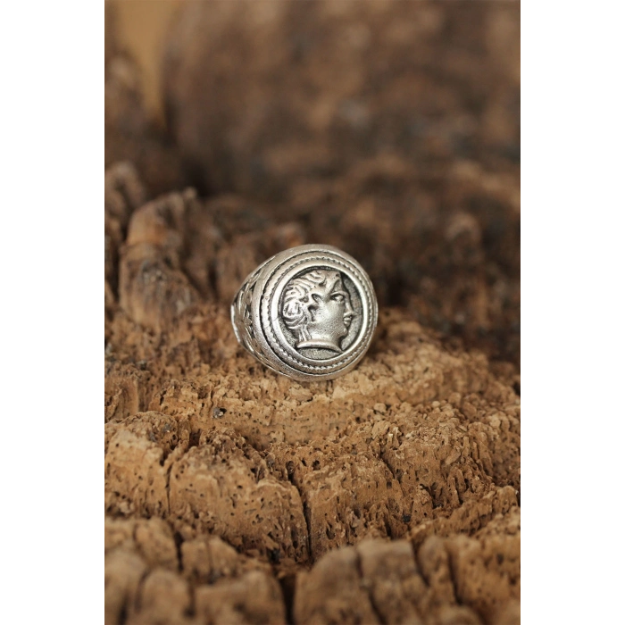 Sezar Figürlü Ayarlanabilir Erkek Yüzük