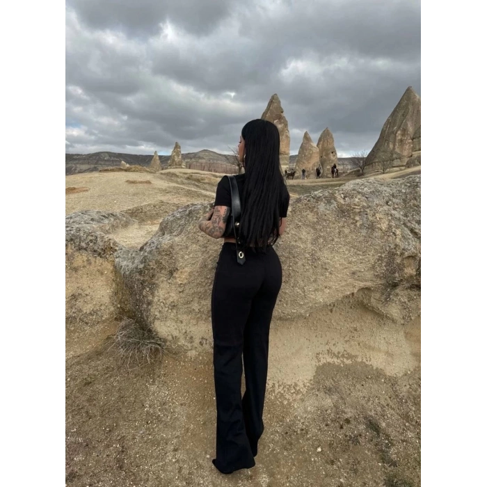 TAVSİYE EDİLEN GÜVENLİ SATICI Bol paça pantolonlu alt üst takım