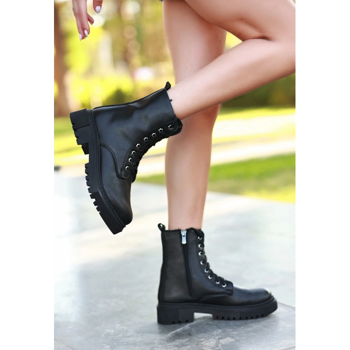 TAVSİYE EDİLEN GÜVENLİ SATICI Bria  Siyah Cilt Bağcıklı Bot