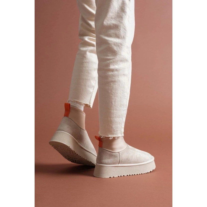 TAVSİYE EDİLEN GÜVENLİ SATICI Cuen Bej Süet Bot