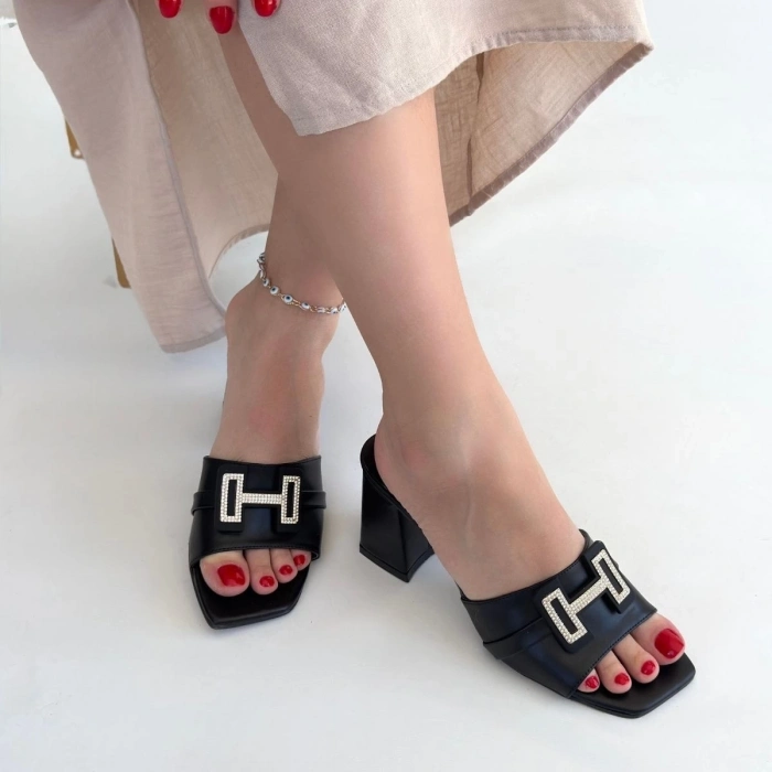 TAVSİYE EDİLEN GÜVENLİ SATICI Erew Siyah Cilt Topuklu Terlik