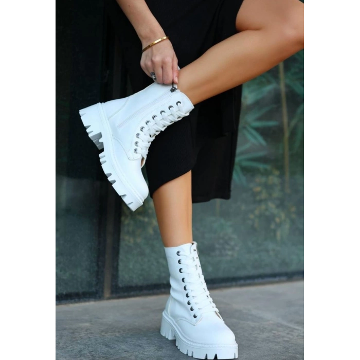 TAVSİYE EDİLEN GÜVENLİ SATICI Flona Beyaz Cilt Bağcıklı Bot