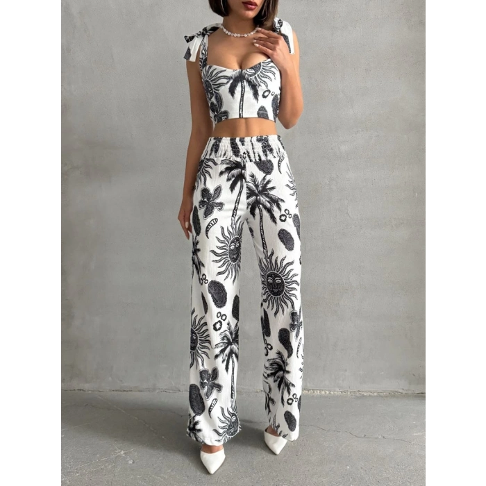 TAVSİYE EDİLEN GÜVENLİ SATICI Kadın Siyah Beyaz Tropikal Desenli Askılı Crop Takım