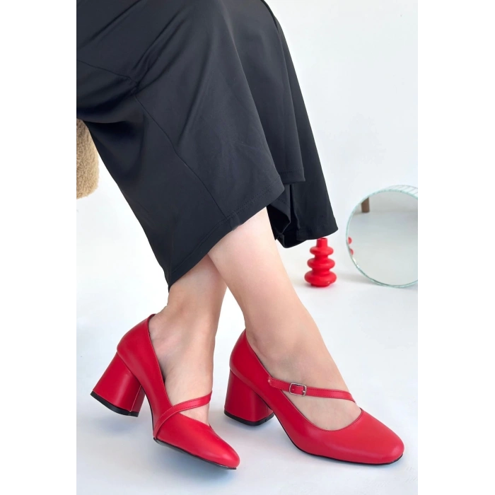 TAVSİYE EDİLEN GÜVENLİ SATICI Kier Kırmızı Cilt Topuklu Ayakkabı