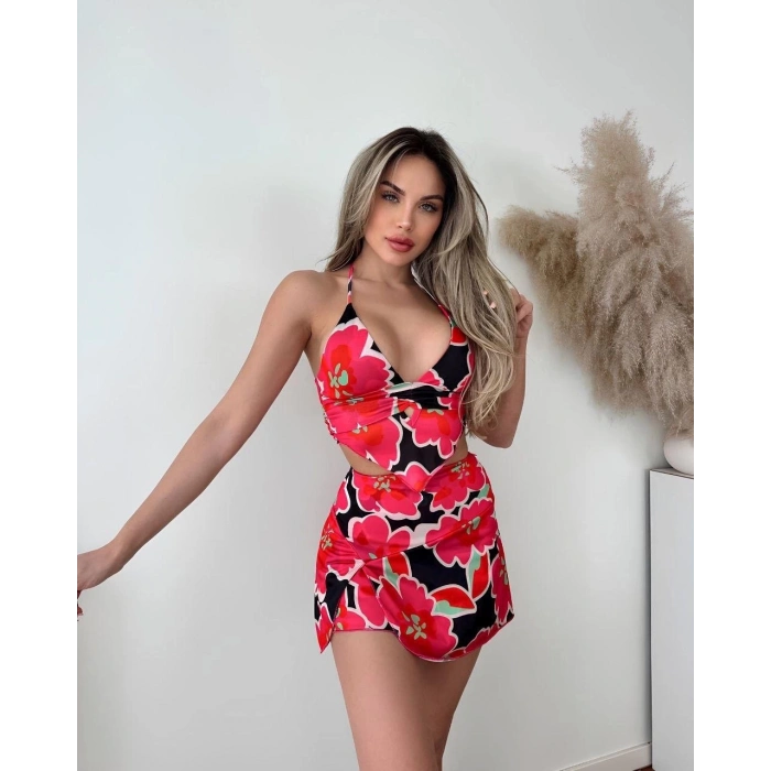 TAVSİYE EDİLEN GÜVENLİ SATICI Kırmızı desenli alt üst takım