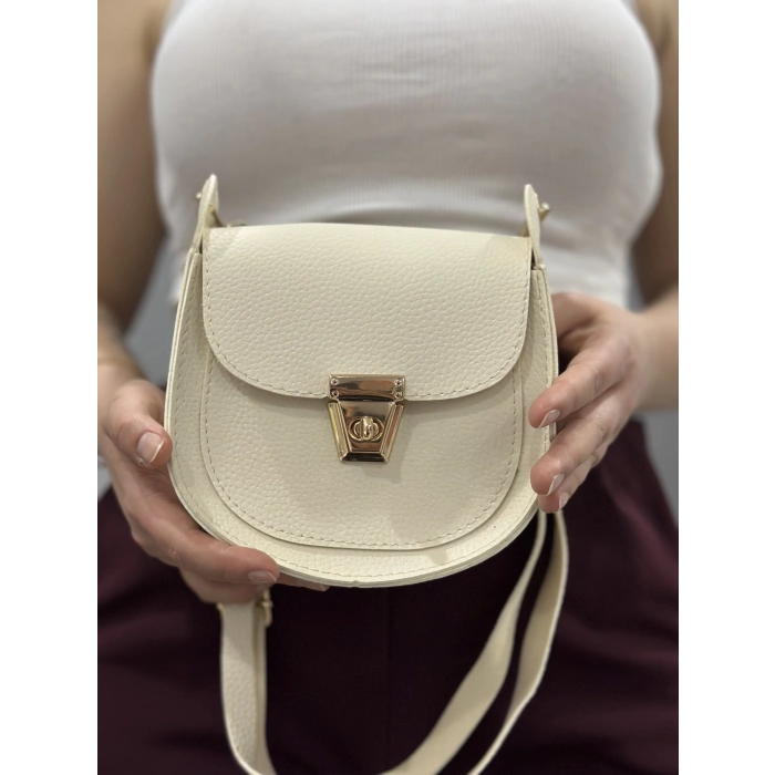 TAVSİYE EDİLEN GÜVENLİ SATICI Klasik kapaklı bej cilt çanta