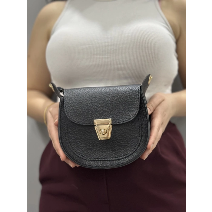 TAVSİYE EDİLEN GÜVENLİ SATICI Klasik kapaklı siyah cilt çanta