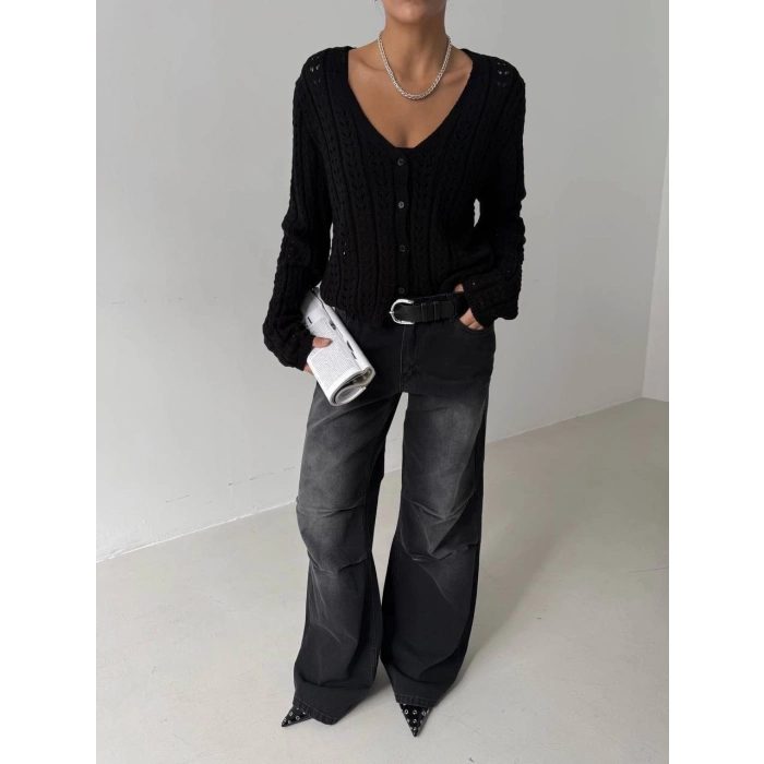 TAVSİYE EDİLEN GÜVENLİ SATICI Küçük düğmeli küçük örgülü triko hırka siyah