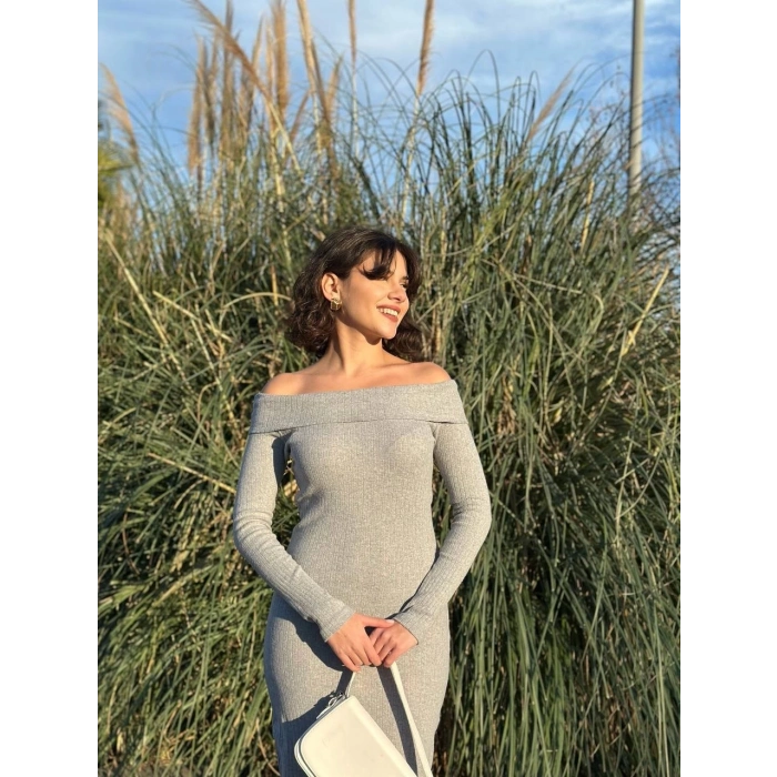 TAVSİYE EDİLEN GÜVENLİ SATICI Madonna yaka uzun elbise şardonlu kumaş gri w3753