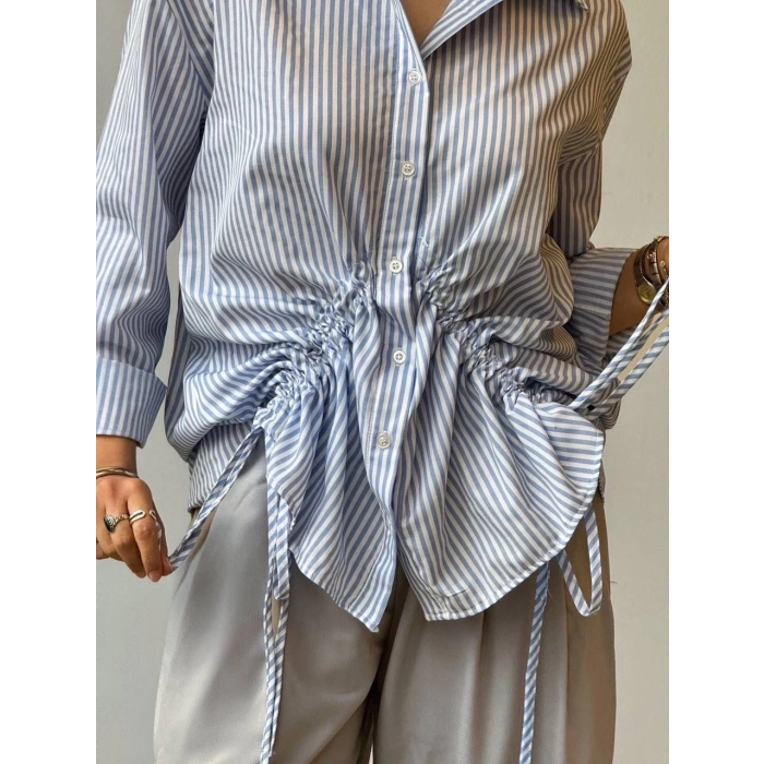 TAVSİYE EDİLEN GÜVENLİ SATICI Önü büzgü detaylı çizgili gömlek