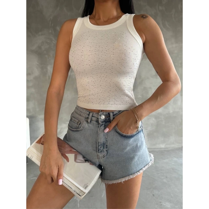 TAVSİYE EDİLEN GÜVENLİ SATICI Önü taşlı atlet beyaz s081