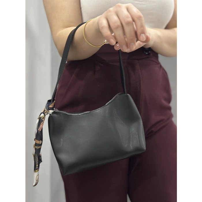 TAVSİYE EDİLEN GÜVENLİ SATICI Riwan siyah cilt çanta