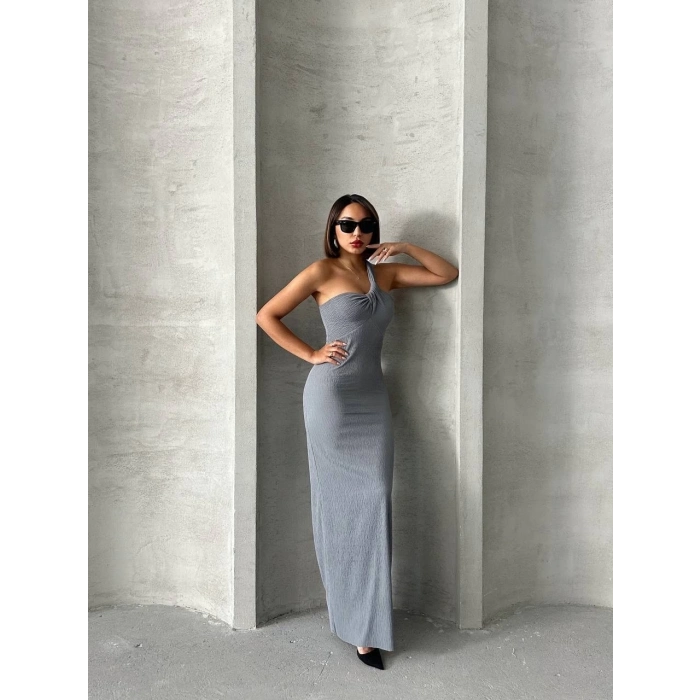 TAVSİYE EDİLEN GÜVENLİ SATICI Tek omuz pliseli elbise