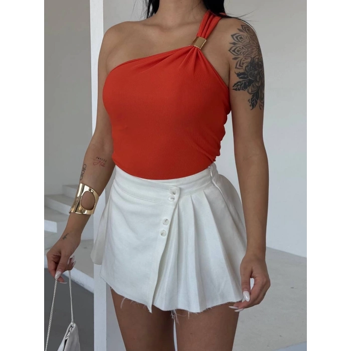 TAVSİYE EDİLEN GÜVENLİ SATICI Tek omuzlu Otoman kumaş gold metal detaylı bluz s2311