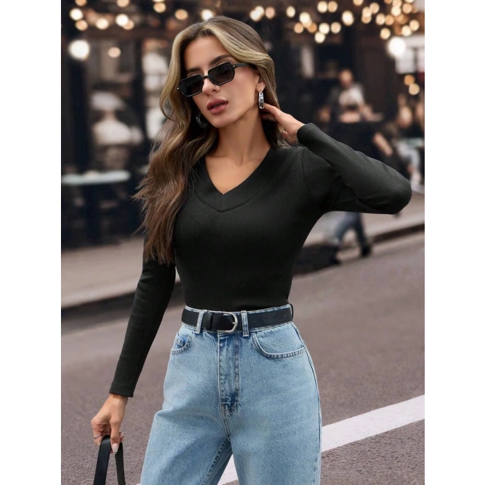 TAVSİYE EDİLEN GÜVENLİ SATICI V yaka kaşkorse bluz siyah w3817