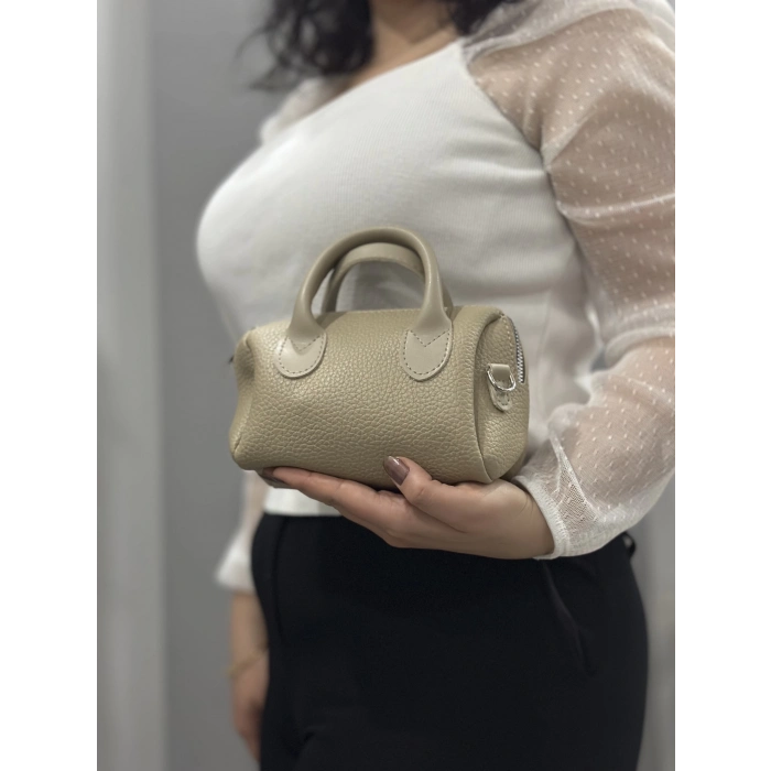 TAVSİYE EDİLEN GÜVENLİ SATICI Vizon cilt bugo çanta