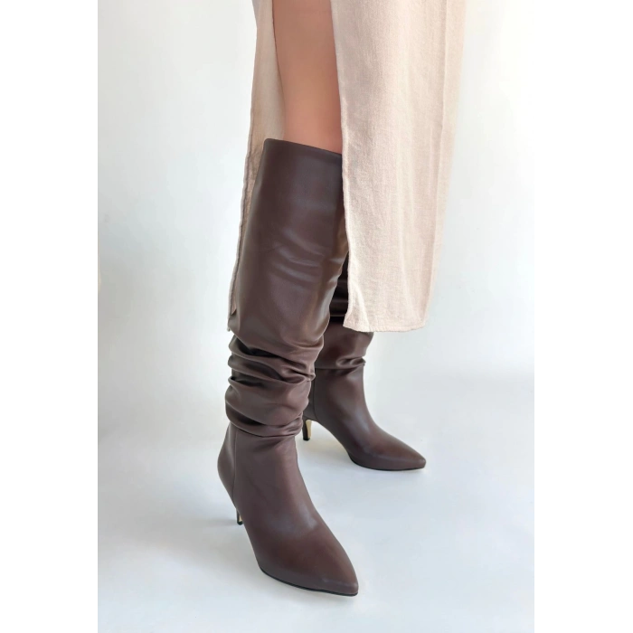 TAVSİYE EDİLEN GÜVENLİ SATICI Zelya Kahverengi Cilt Topuklu Çizme