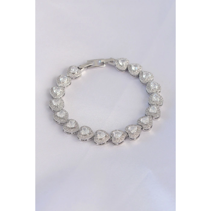 Vip Seri Pirinç Zirkon Taşlı Gümüş Renk Kalp Model Bileklik