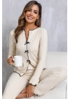 Kadın Ekru Fitilli Şık Pijama Takımı – Fiyonk Detaylı Rahat Ev Giyim Seti