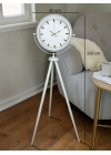 Aura Beyaz Tripod Ayaklı Saat