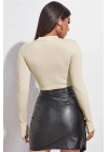 Kadın Ekru Göğüs Dekolteli Uzun Kollu Cut Out Crop Top Bluz
