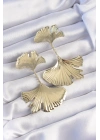 ® Pirinç Gold Renk Tırtıklı Yaprak Model Sallantılı Küpe