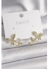 ® Pirinç Gold Renk Zirkon Taşlı Kelebek Model Kadın Küpe