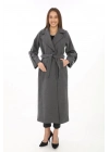 Uzun Kaşe Kaban – Yünlü Dokuma Kaşmir Kumaş, Kruvaze Yaka, Kuşaklı Astarlı Tesettür Uyumlu Şık Kışlık Siyah Model - Füme